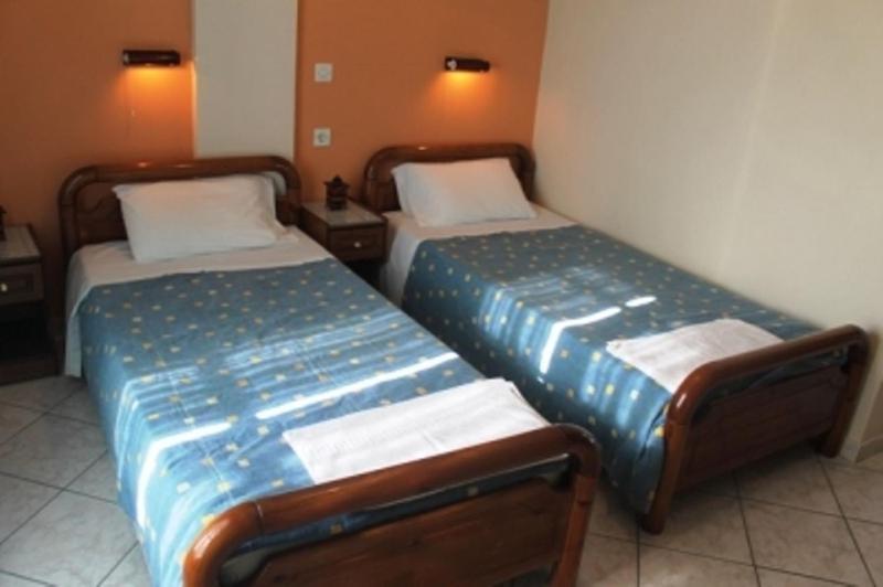 Villa Leonidas Agios Stefanos Avliotes  Exteriör bild